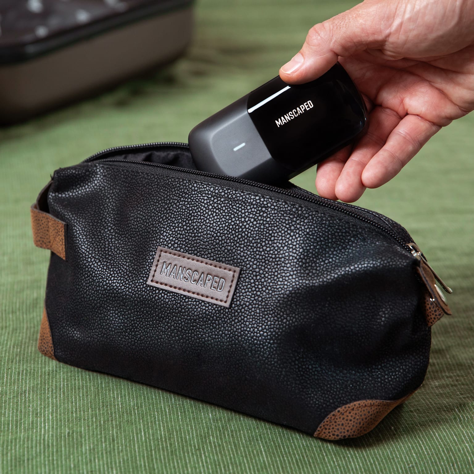 Men's Toiletry Travel Bag Dopp Kit The Shed MANSCAPED EU