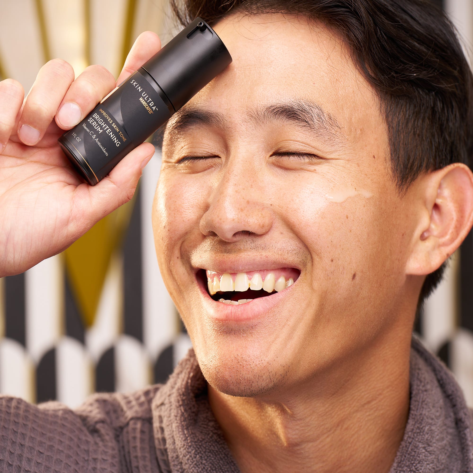 Men's Vitamin C & Brightening Serum | MANSCAPED US